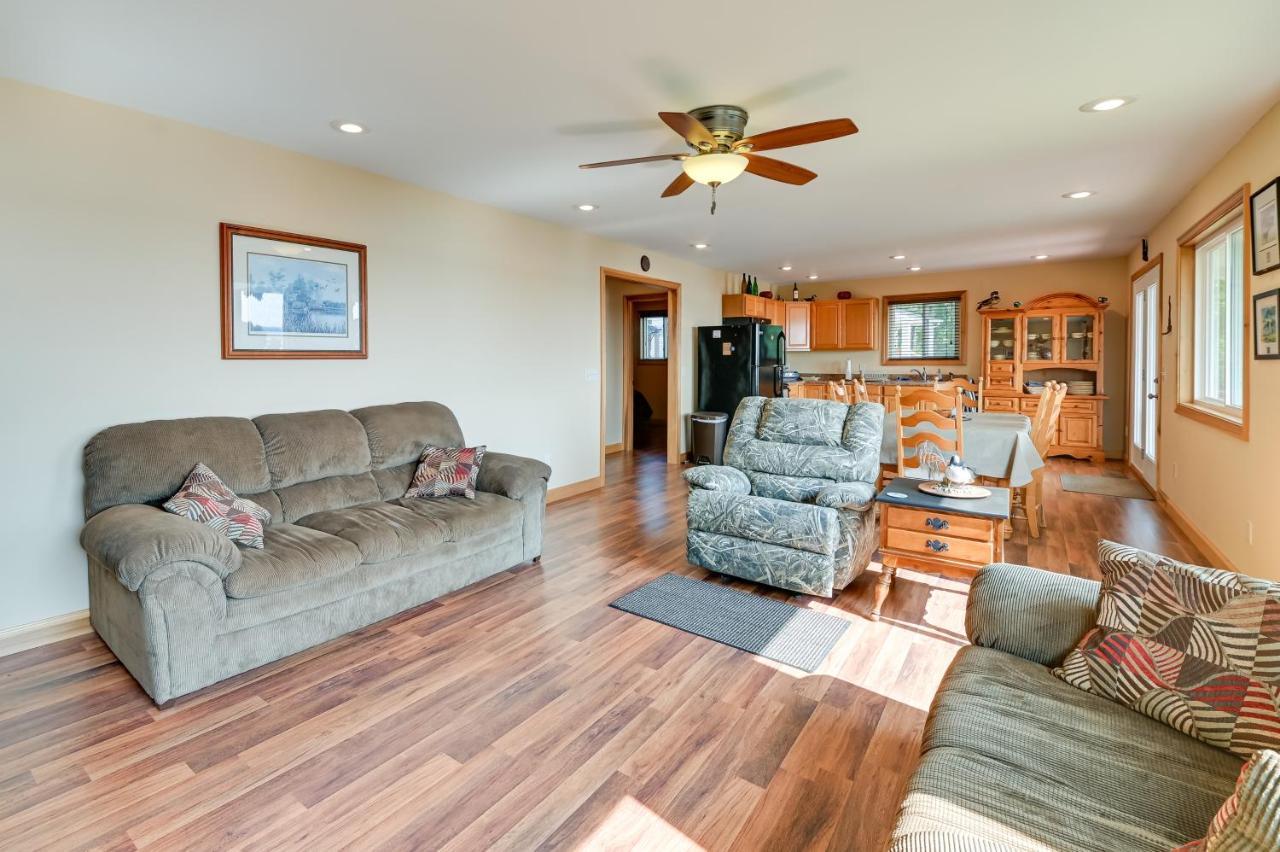 Kentucky Lake Getaway With Lookout Deck, Water View! New Concord Eksteriør bilde