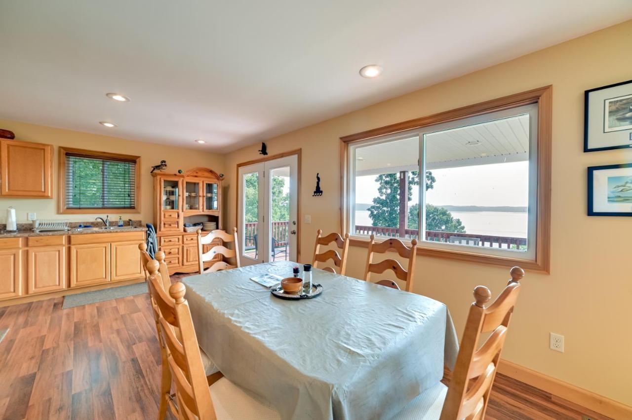 Kentucky Lake Getaway With Lookout Deck, Water View! New Concord Eksteriør bilde
