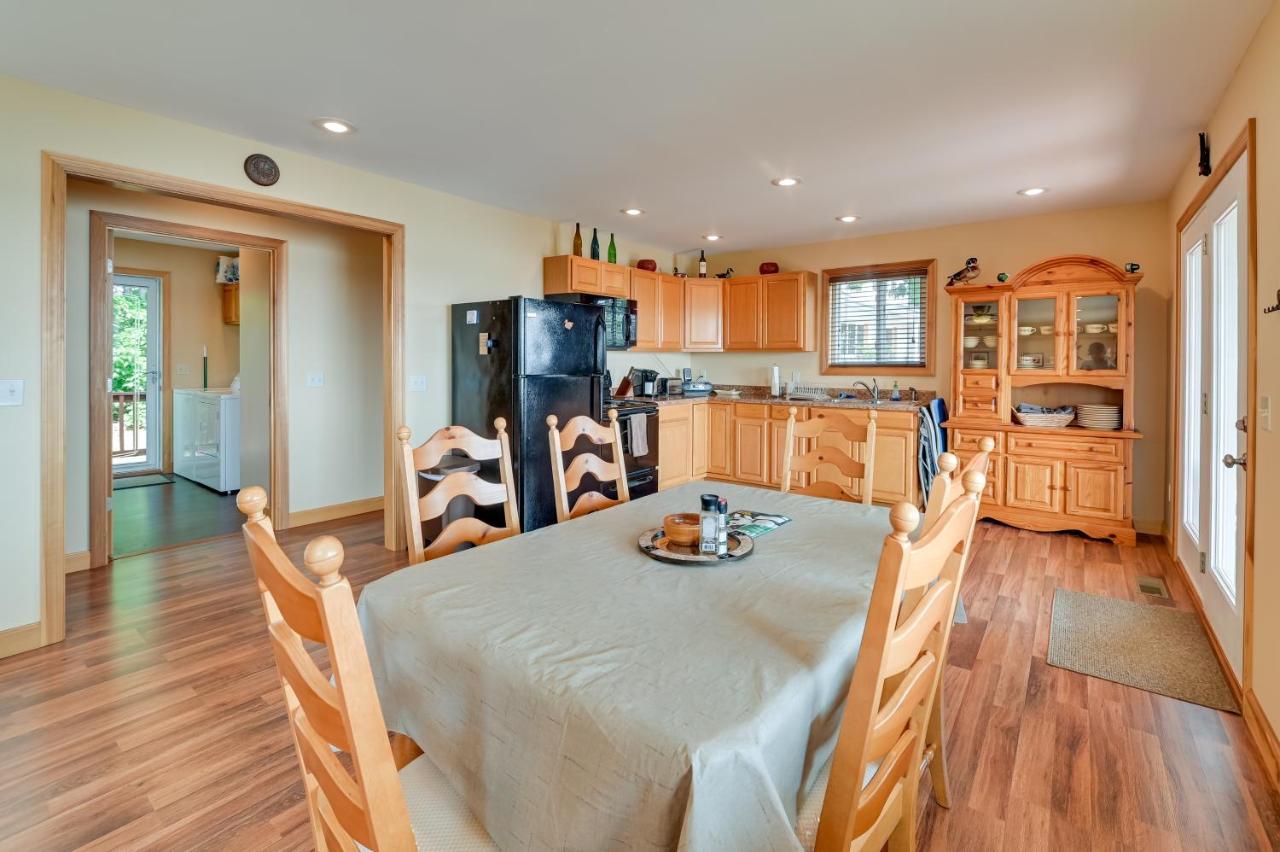Kentucky Lake Getaway With Lookout Deck, Water View! New Concord Eksteriør bilde